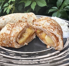 Блины с грушами с гвоздикой и медом 6 шт.